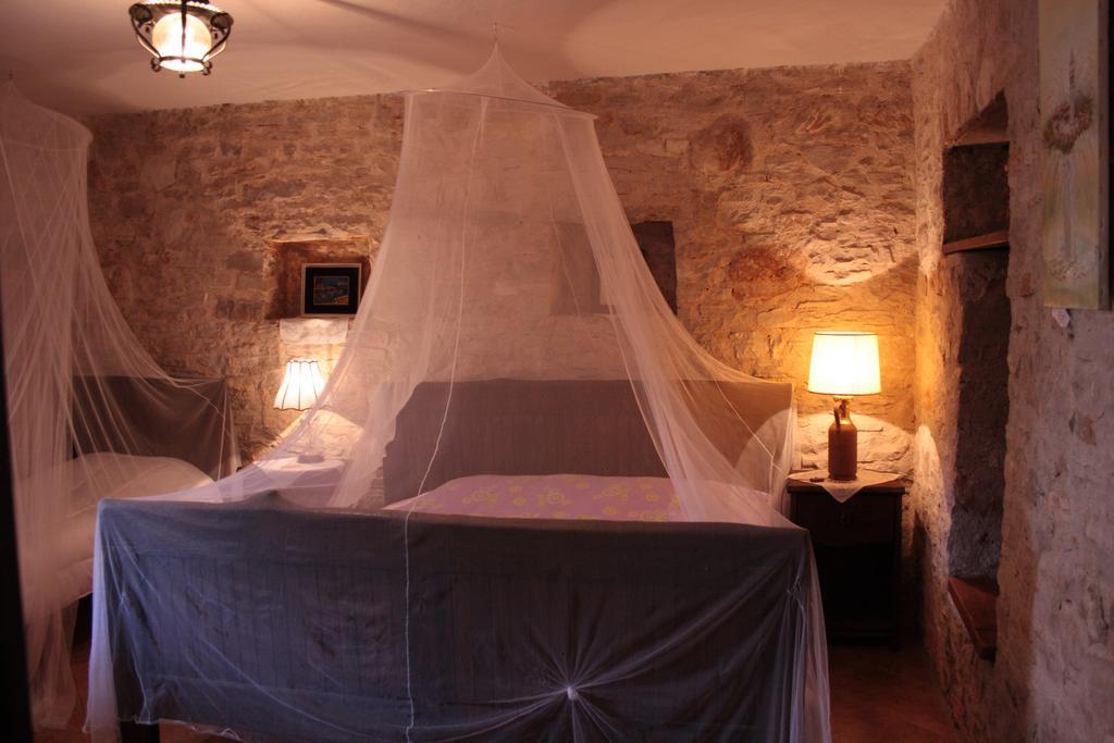 Sanja Apartments Sveti Servul Novigrad Istria Buitenkant foto