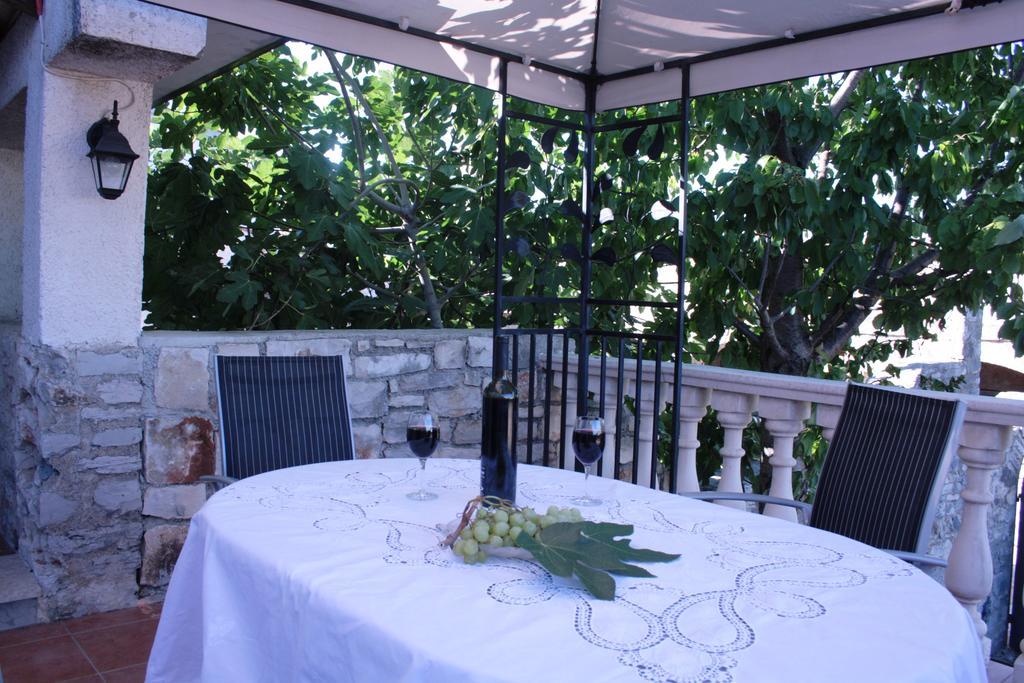 Sanja Apartments Sveti Servul Novigrad Istria Buitenkant foto