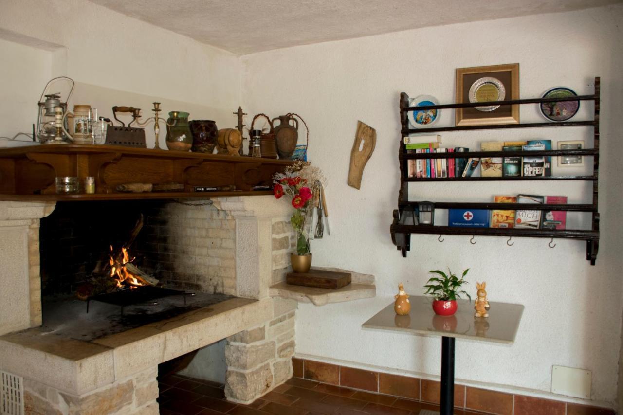 Sanja Apartments Sveti Servul Novigrad Istria Buitenkant foto